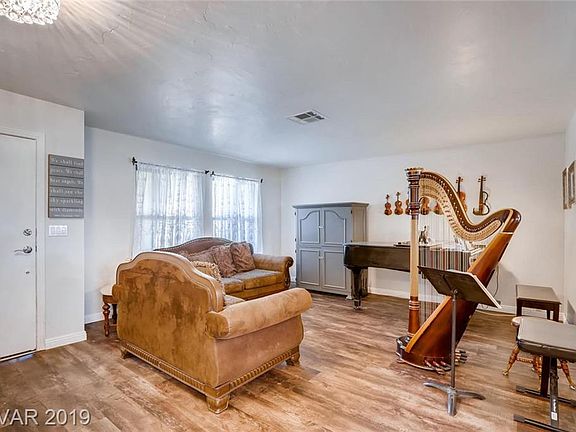 5th image of 1547 Irene Dr
