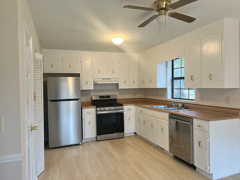 743 Plantation Pkwy — Photo 5