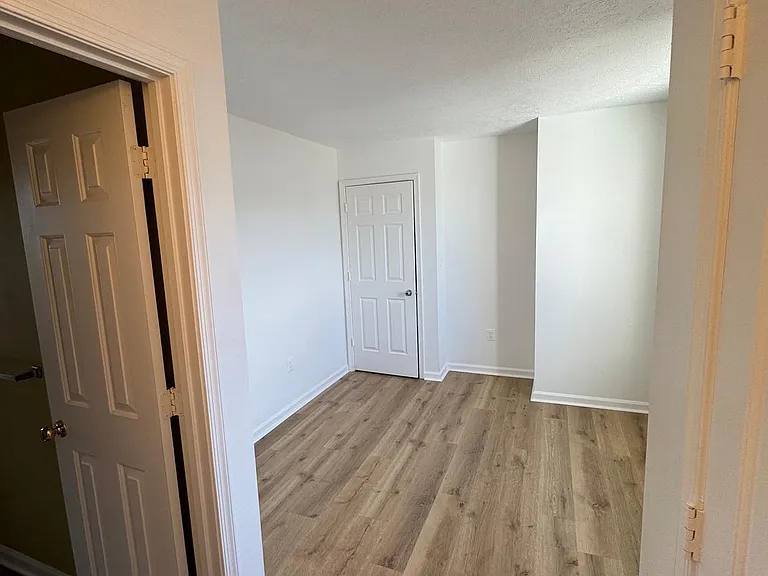 612 Bridlewood Dr — Photo 8