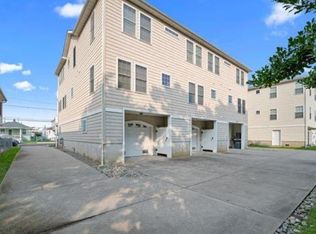 411 W Taylor Ave #411, Wildwood, NJ 08260