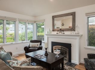 1140 Ripple Ave, Pacific Grove, CA 93950