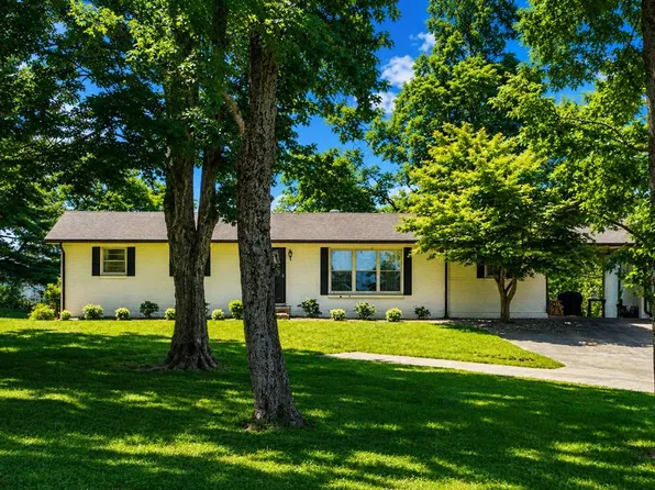 9241 Clay County Hwy, Moss, TN 38575