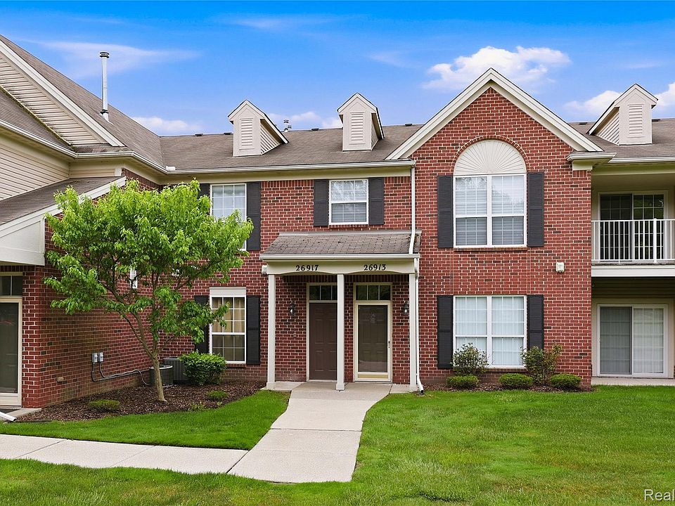 1st image of 26917 Carrington Pl