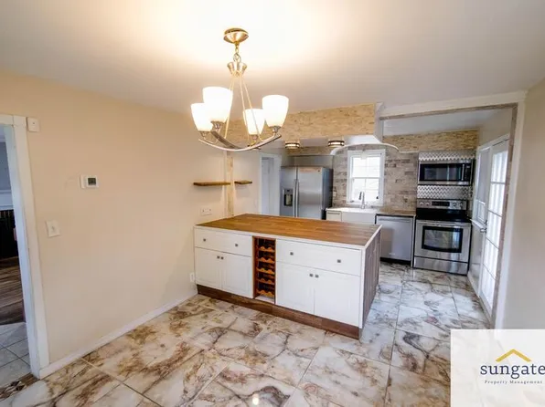 7023 Deerfield Rd, Baltimore, MD 21208