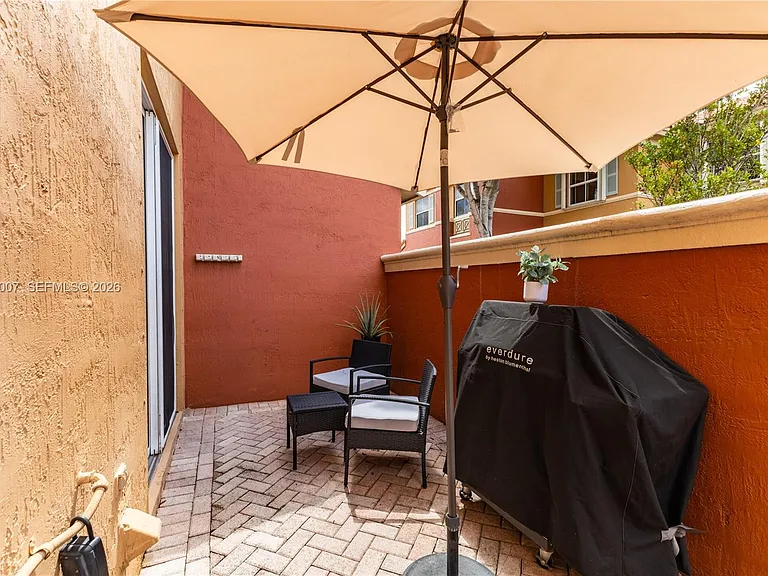 6142 NW 115th Pl #324 — Photo 34