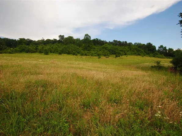 13450 Braxton Ln, Birchwood, TN 37308