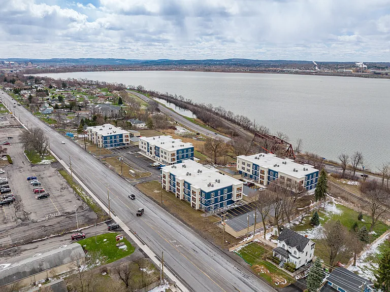 The Residences at LeMoyne Manor — Photo 24
