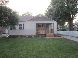 1536 45th St, Des Moines, IA 50311