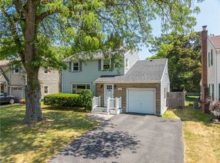 174 Winton Rd S, Rochester, NY 14610