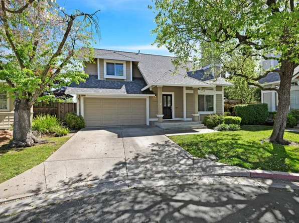 7293 Valley Trails Dr, Pleasanton, CA 94588