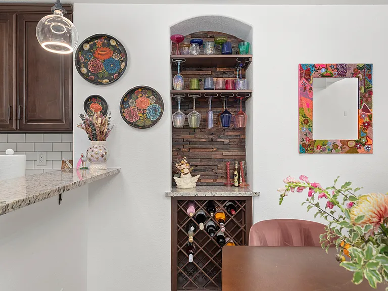 2313 Decatur St — Photo 14