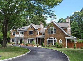 6 Lyons Rd, Armonk, NY 10504