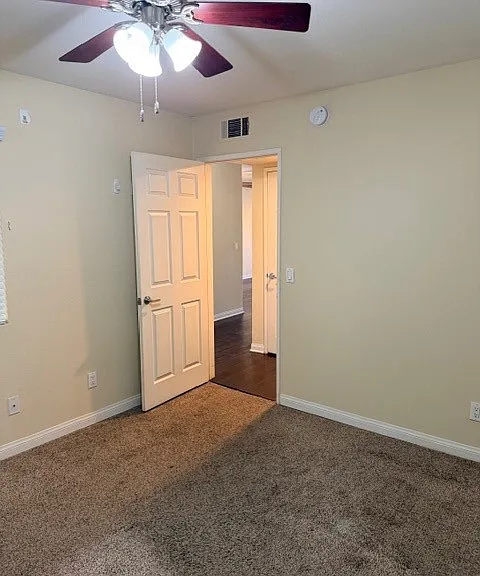 5545 Canoga Ave #116 — Photo 21