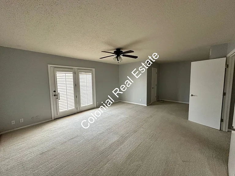 1281 Colonial Pkwy — Photo 13