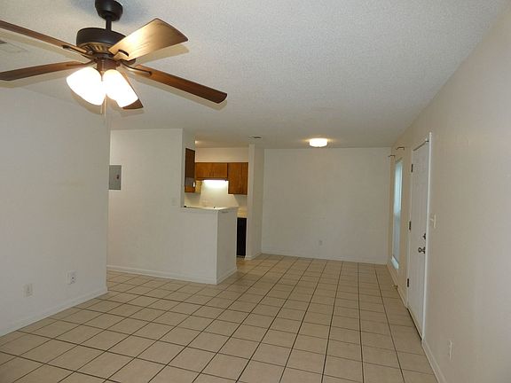 3rd image of 5979 Born Dr APT 2