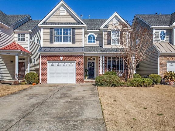 2nd image of 3053 Silver Charm Cir