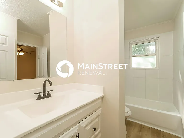 Main Bathroom