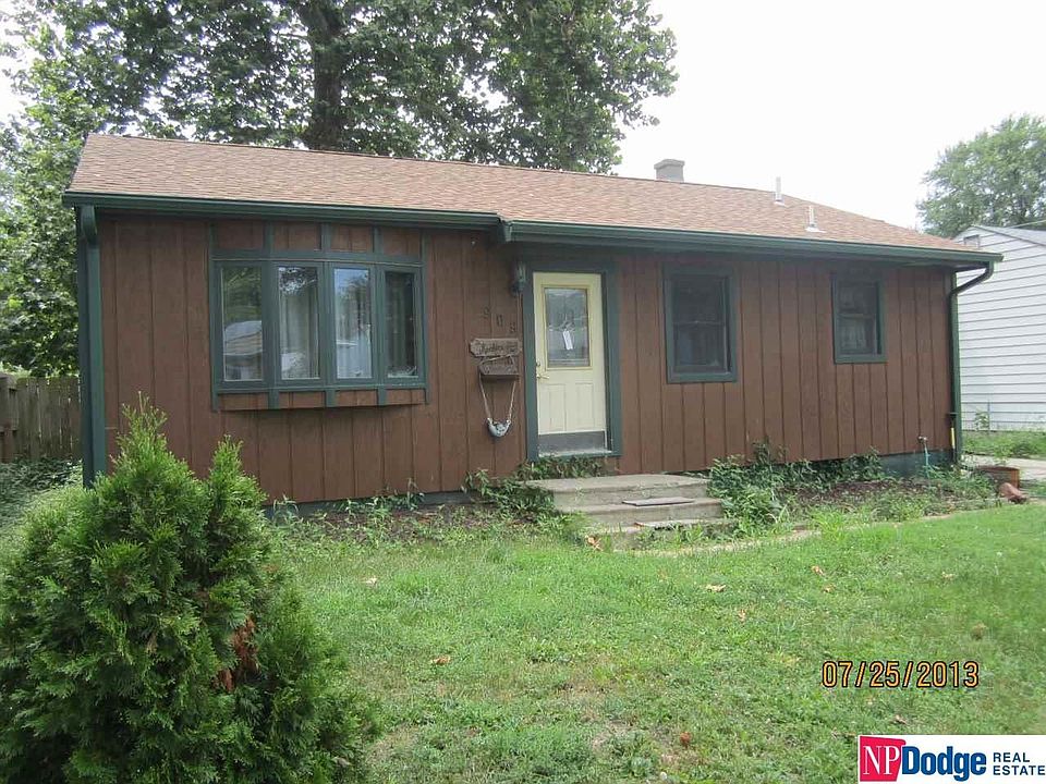 1st image of 909 W 31st Ave