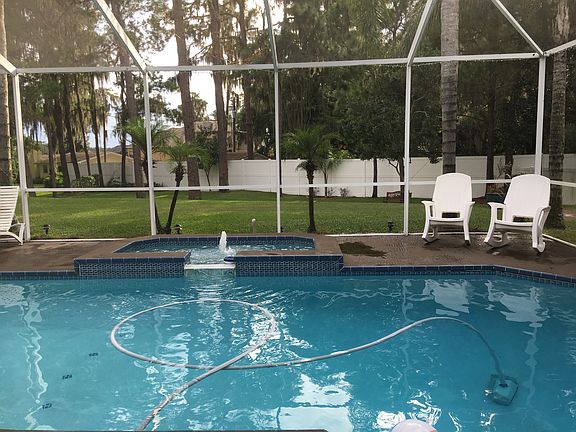 2nd image of 1045 Wyndham Lakes Dr
