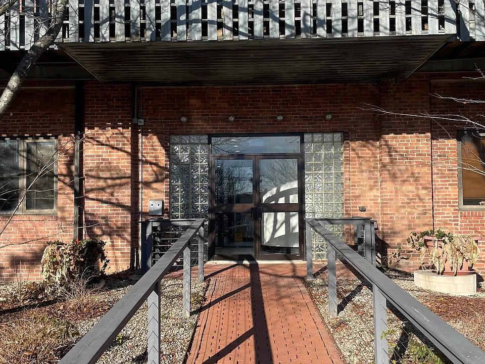 149 Water St #3