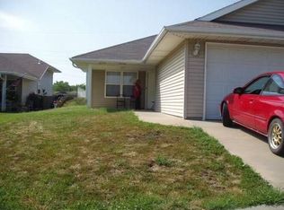 3721 SW Moundview Ct, Topeka, KS 66610