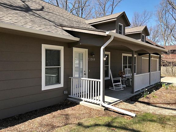 3rd image of 13066 Groman St