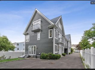 18 Euclid Ave #A, Stamford, CT 06902