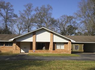 5310 Avie Ln, Beaumont, TX 77708