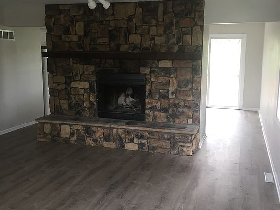 2nd image of 6011 N 108th Avenue Cir