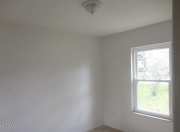5th image of 1335 Daytona Ave