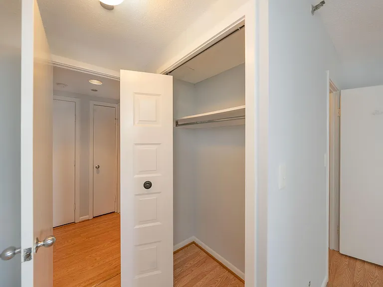 5501 Seminary Rd #1113S — Photo 21