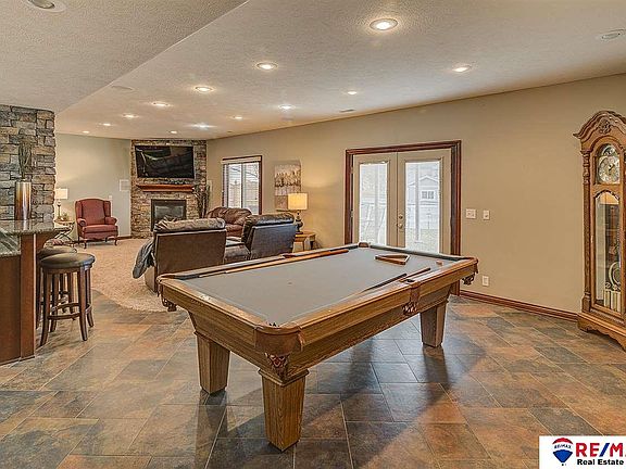 2nd image of 2210 Aberdeen Dr