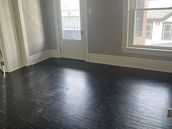 4th image of 316-320 S Pennsylvania Ave #316-5