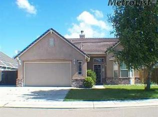 1827 Winchester Dr, Manteca, CA