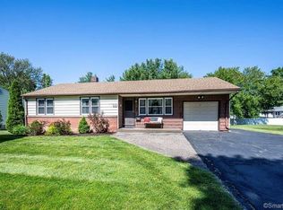 642 Circular Ave, Hamden, CT 06514