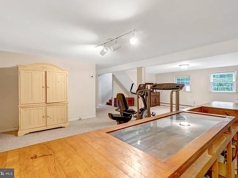 5315 Summit Dr — Photo 45