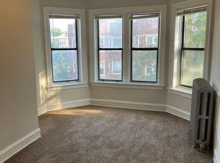 6959 S Paxton Ave APT 2A, Chicago, IL 60649