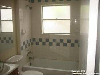 2nd image of 5327 Costa Mesa St