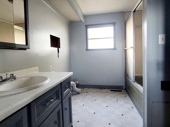 5th image of 2300 E PHILIP AVE  #22A