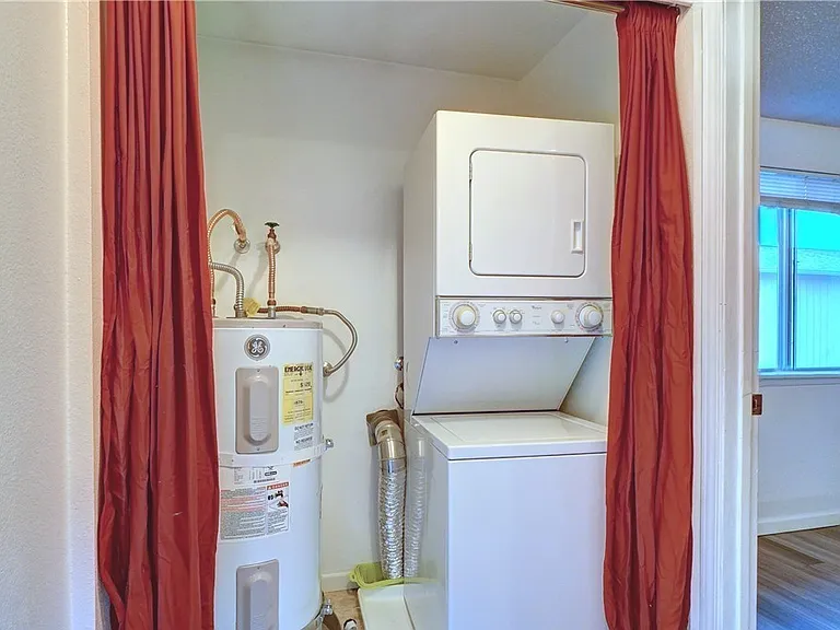 10332 15th Avenue Ct E — Photo 15