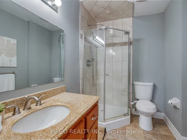 (undisclosed Address), Guelph, ON N1H 7P3