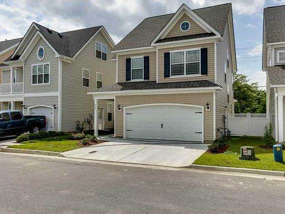 2nd image of 5509 Sadie Ln
