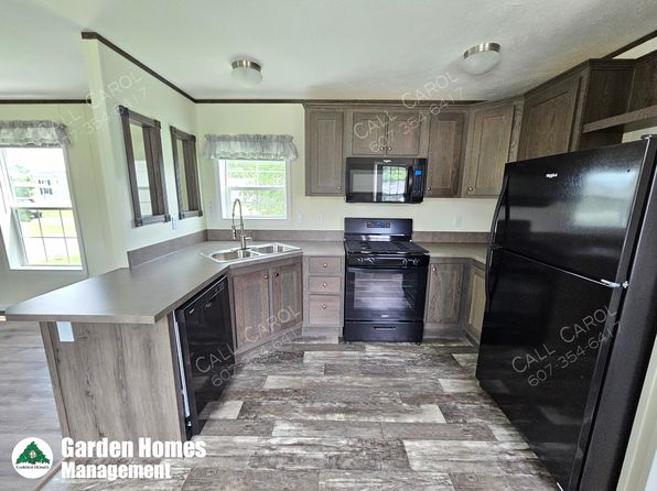50 Sunnyfield Dr E