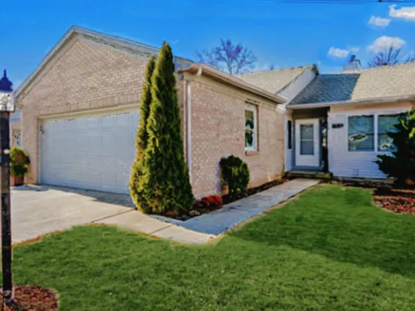 1212 Quail Run Dr #0, Savoy, IL 61874