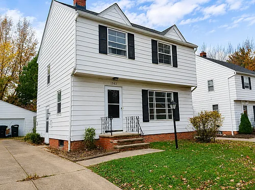 1362 Villa Dr Photo 1