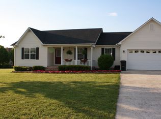 4021 Charlton Sq, Cookeville, TN 38501