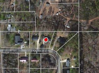 37 Zona Kay Cir SE, SILVER CREEK, GA 30173