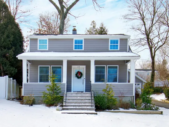 24 Soundview Avenue, East Northport, NY 11731