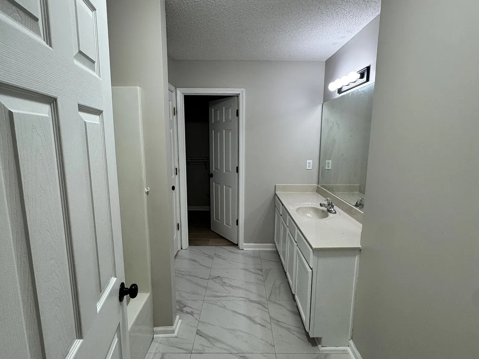 6628 Whitten Grove Drive - 1 — Photo 4