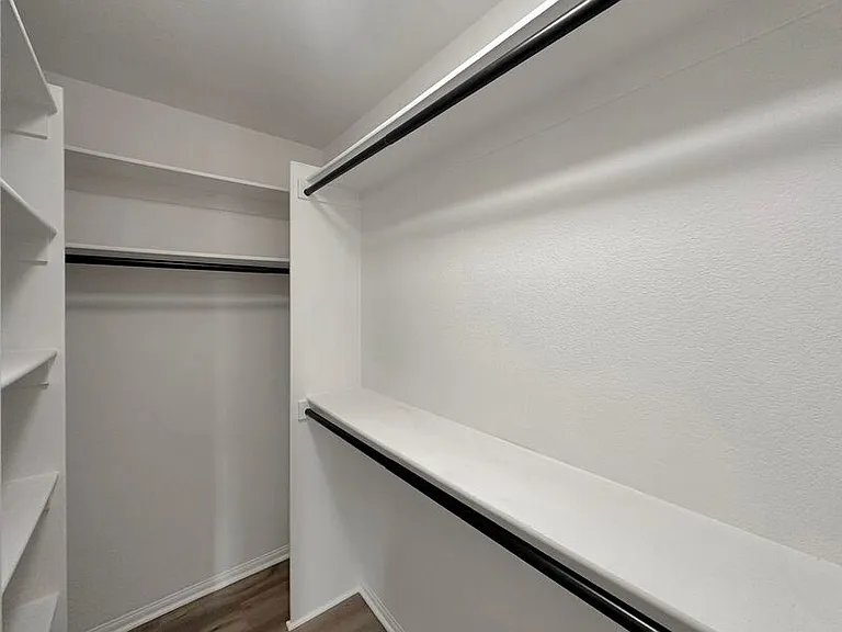 1828 Scarlet Pl — Photo 24